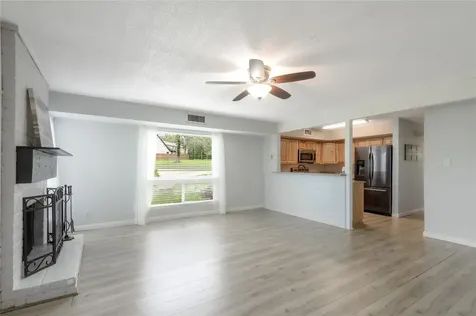400 Echo Lane 27 Livingston TX 77351