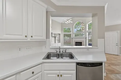 4319 Oak Forest Drive Missouri City TX 77459