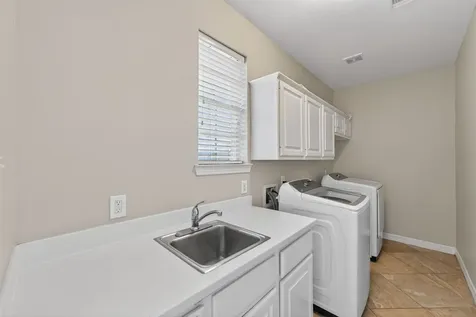 4319 Oak Forest Drive Missouri City TX 77459