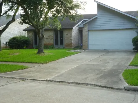 2822 Mesquite Drive Sugar Land TX 77479