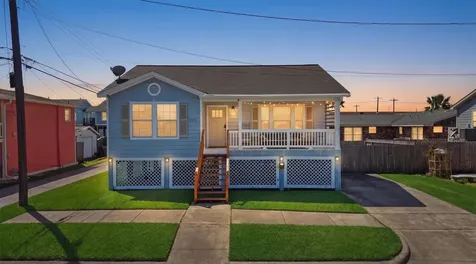 2311 56th Street Galveston TX 77551