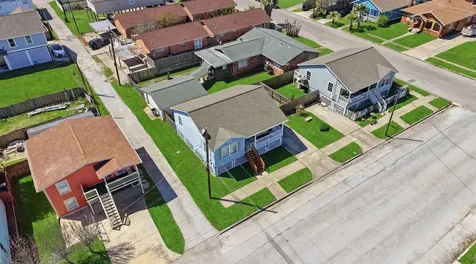 2311 56th Street Galveston TX 77551