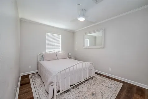 2895 Laguna Drive Crystal Beach TX 77650