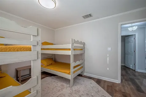 2895 Laguna Drive Crystal Beach TX 77650
