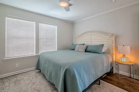 2895 Laguna Drive Crystal Beach TX 77650