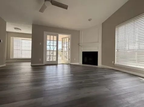 2220 Bering Drive 12 Houston TX 77057