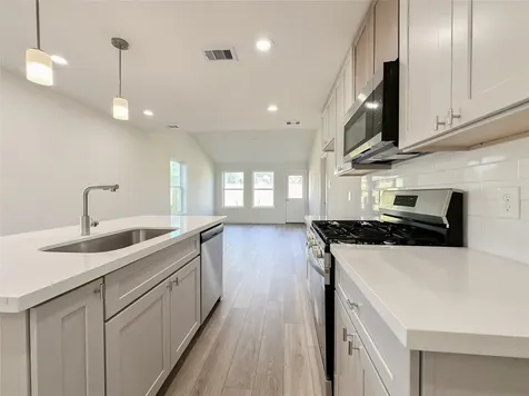 2726 Discovery Trails Court Conroe TX 77301