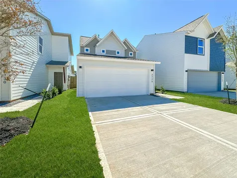 2726 Discovery Trails Court Conroe TX 77301