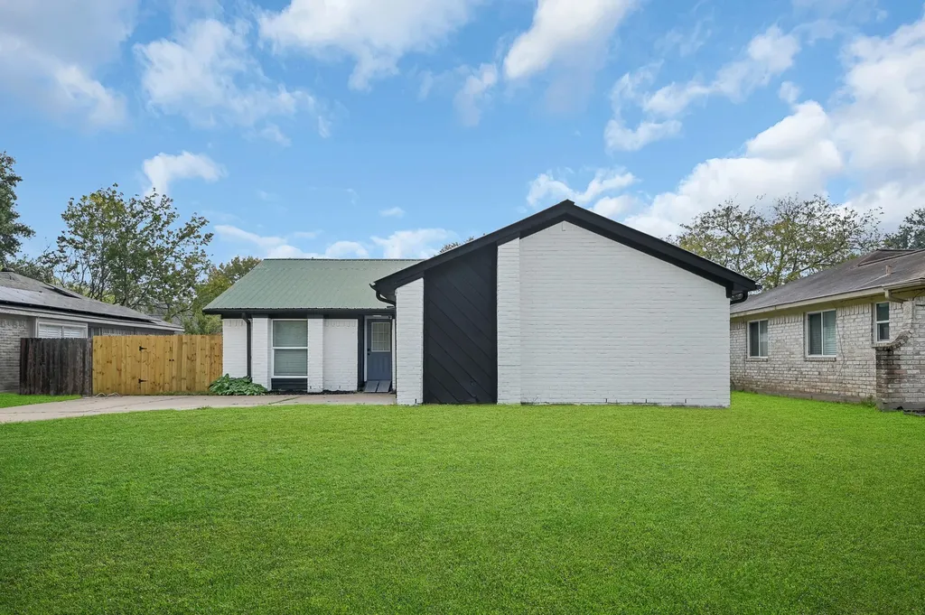 2903 Dunrich Court League City TX 77573