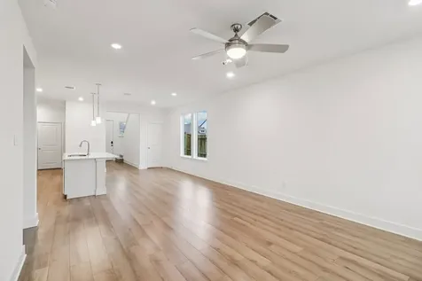 21514 Berry Crest Lane Waller TX 77484