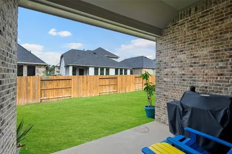 1112 Sienna Forest Lane Pinehurst TX 77362