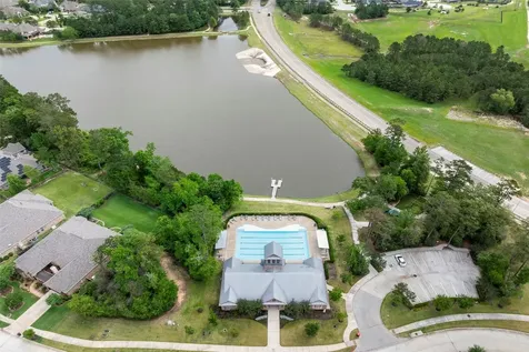 1112 Sienna Forest Lane Pinehurst TX 77362