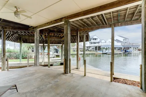 1303 Tiki Drive Tiki Island TX 77554