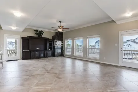 1303 Tiki Drive Tiki Island TX 77554