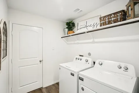 40702 Barley Straw Magnolia TX 77354