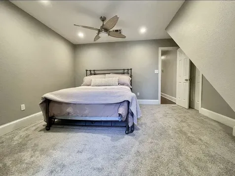 2401 Merriman Street Port Neches TX 77651
