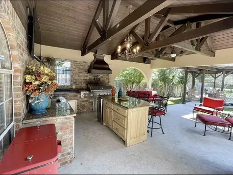 2401 Merriman Street Port Neches TX 77651