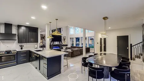 2401 Merriman Street Port Neches TX 77651