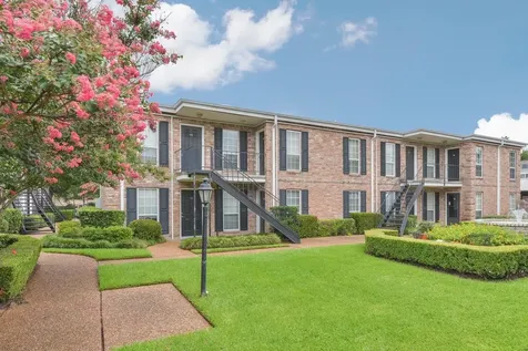 6402 Del Monte Drive 45 Houston TX 77057
