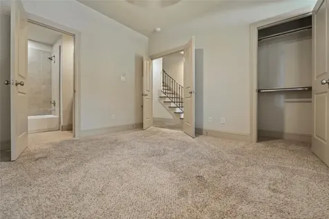 2816 Leeland Street Houston TX 77003