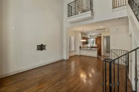 2816 Leeland Street Houston TX 77003
