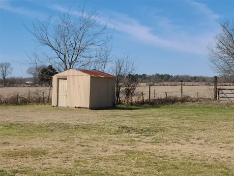 22817 Tx Highway 90 N Bedias TX 77831
