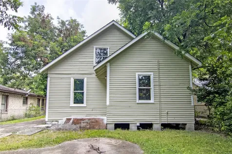 3220 Melbourne Street Houston TX 77026