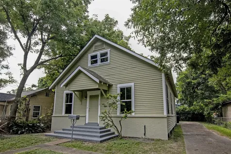 3220 Melbourne Street Houston TX 77026