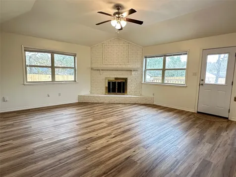 17 Glenview Court Lufkin TX 75901