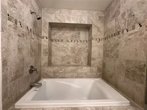 17 Glenview Court Lufkin TX 75901