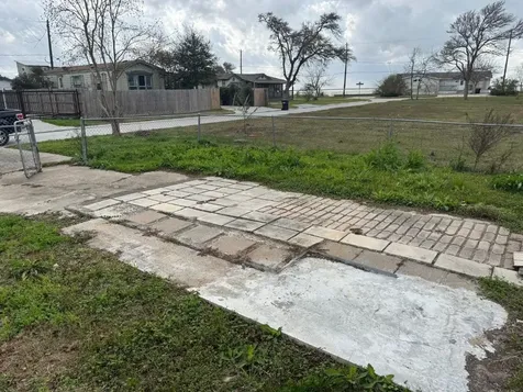 134 Heron Inlet S Baytown TX 77523