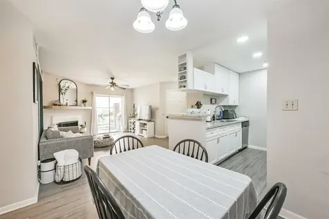 2121 Hepburn Street 612 Houston TX 77054