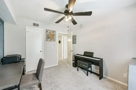 2121 Hepburn Street 612 Houston TX 77054