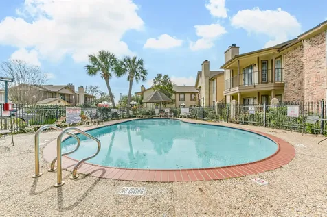 2121 Hepburn Street 612 Houston TX 77054