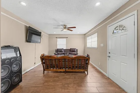 823 Marleen Street Houston TX 77034