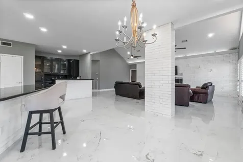 22405 Augusta Lane Huntsville TX 77340