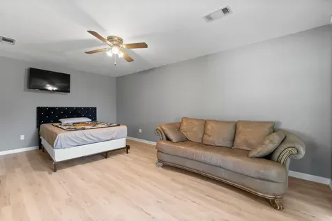 22405 Augusta Lane Huntsville TX 77340