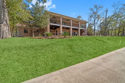 22405 Augusta Lane Huntsville TX 77340