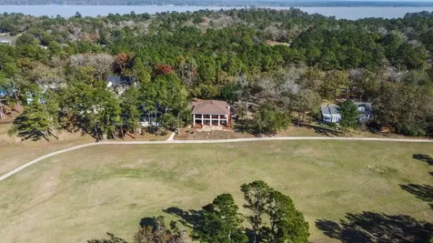 22405 Augusta Lane Huntsville TX 77340