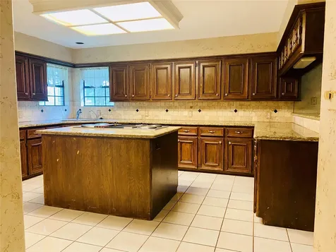 14212 & 14216 Horseshoe Bend Conroe TX 77384
