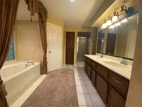 14212 & 14216 Horseshoe Bend Conroe TX 77384