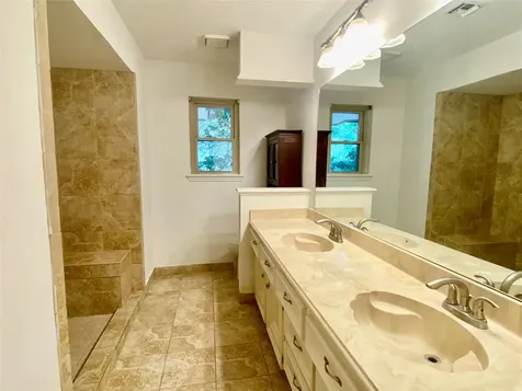 14212 & 14216 Horseshoe Bend Conroe TX 77384