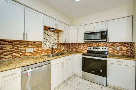 2114 Greenbriar Colony Drive Houston TX 77032