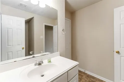 2114 Bishop Hollow Lane Rosenberg TX 77471