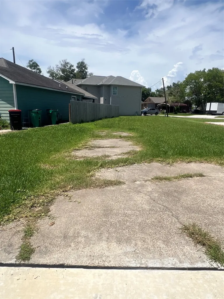 3150 Angelfish Cove Baytown TX 77523