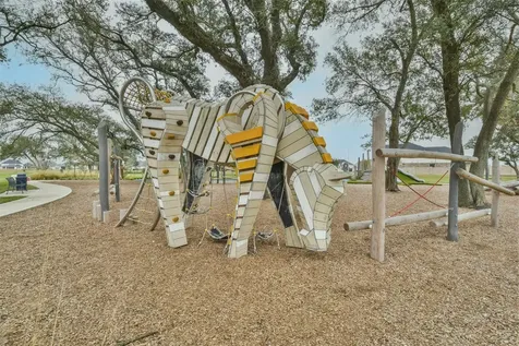 19227 Seabiscuit Stable Trail Tomball TX 77377