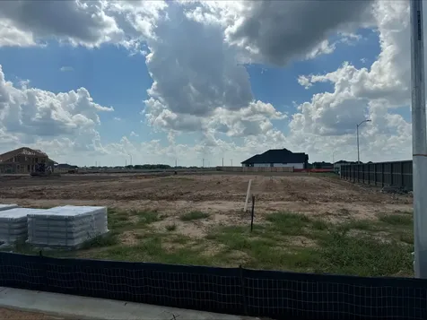 813 Green Ash Drive Waller TX 77484