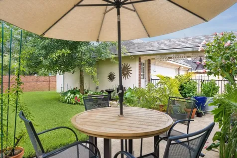 3023 Rothbury Drive Pearland TX 77584