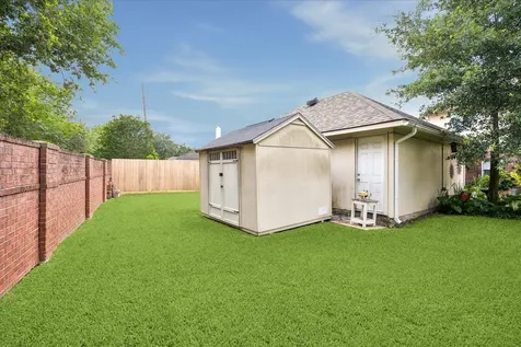 3023 Rothbury Drive Pearland TX 77584