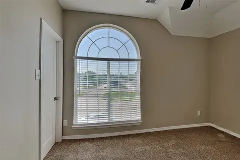 8000 N Tarrytown Crossing Drive Conroe TX 77304